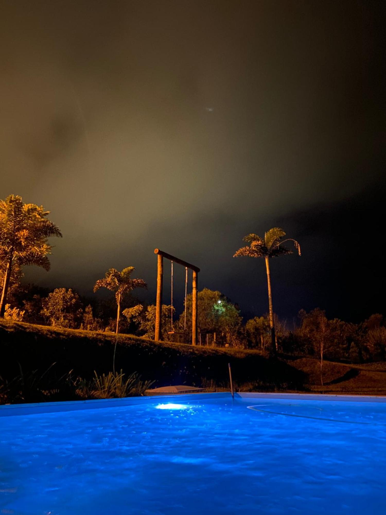 Casa De Campo Com Piscina Jaguariaiva Ngoại thất bức ảnh